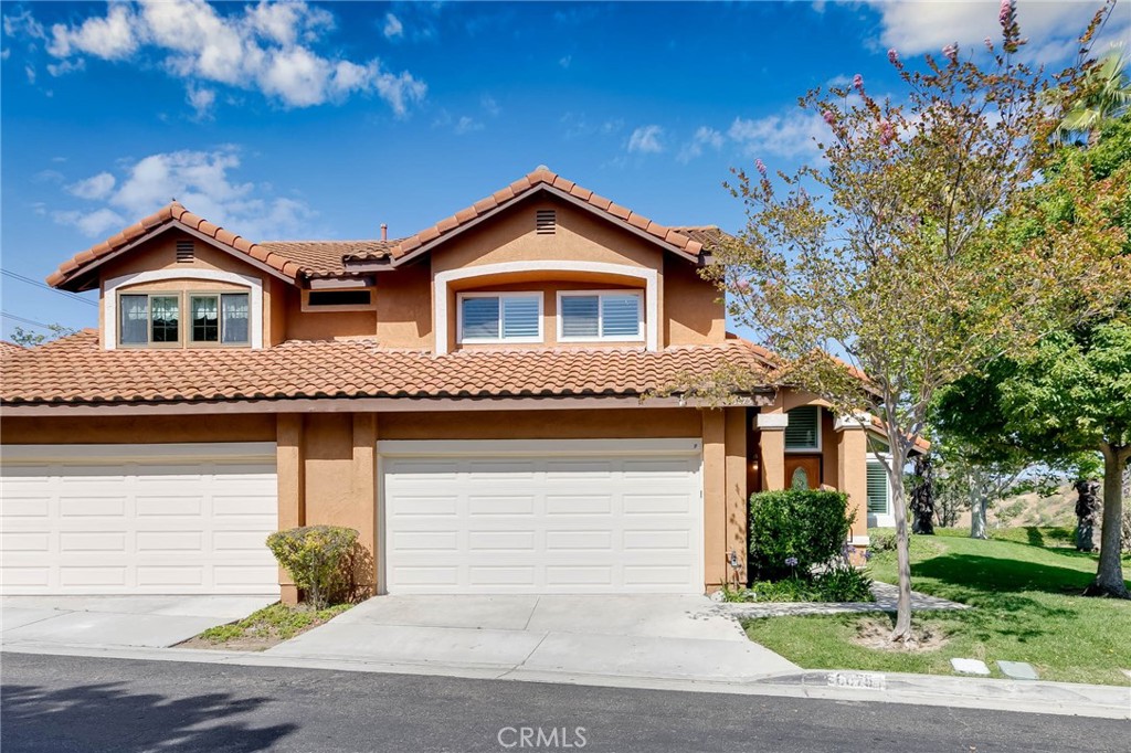 6075 E Montefino