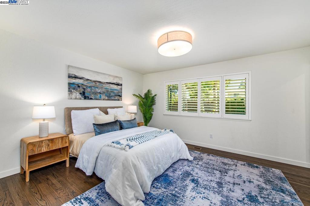 GRANADA WOODS - Residential