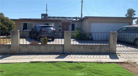 Photo of 11171 Telfair Avenue, Pacoima, CA 91331 (MLS # SR25185666)