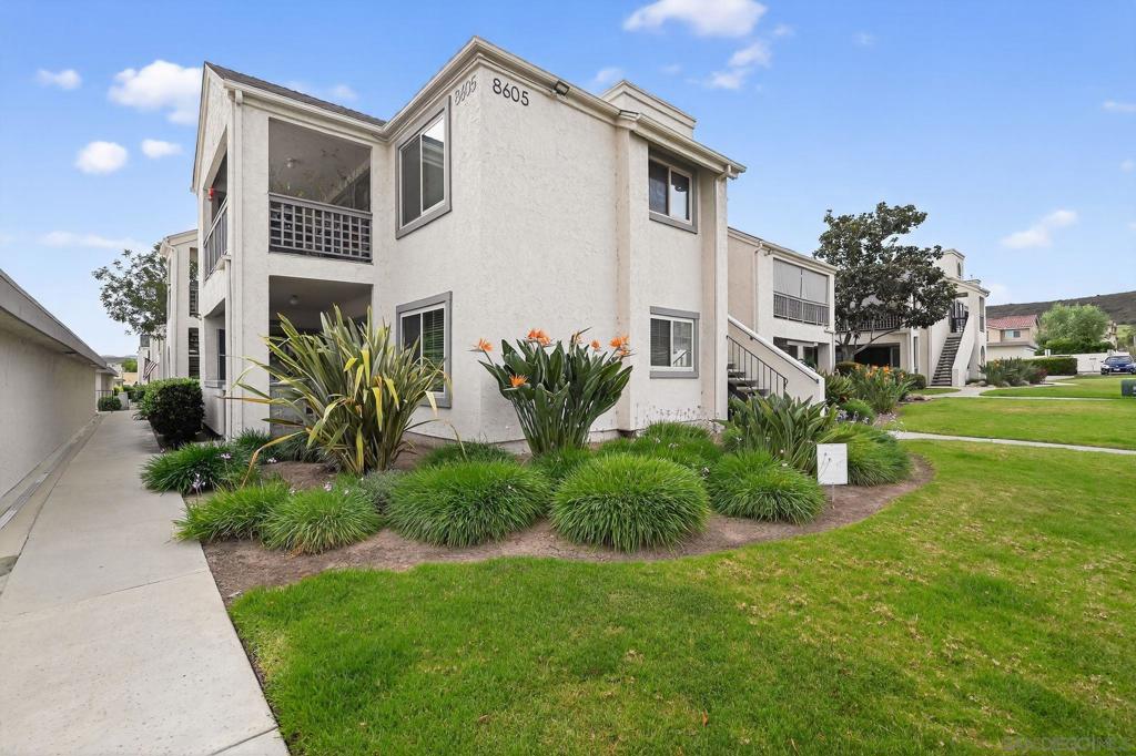 8605 Arminda Cir 6