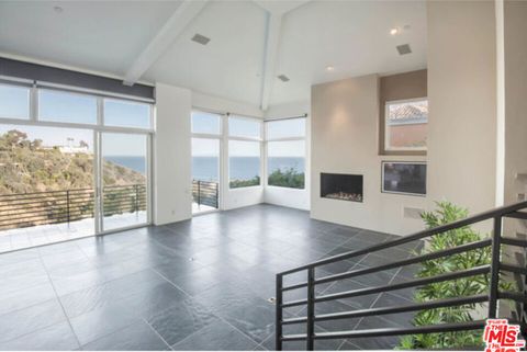 Photo of 3850 Rambla Orienta, Malibu, CA 90265 (MLS # 26640843)