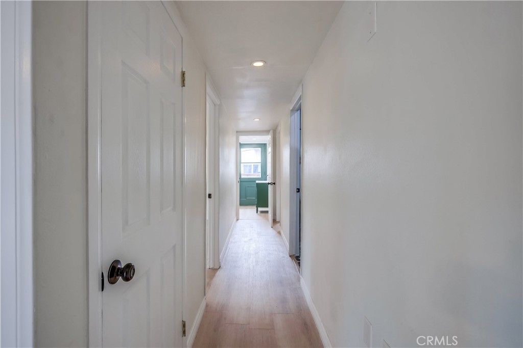 430 E Mayfair Avenue