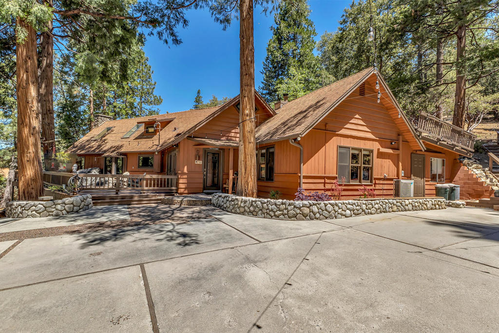 54660 Mactecklewood Lane