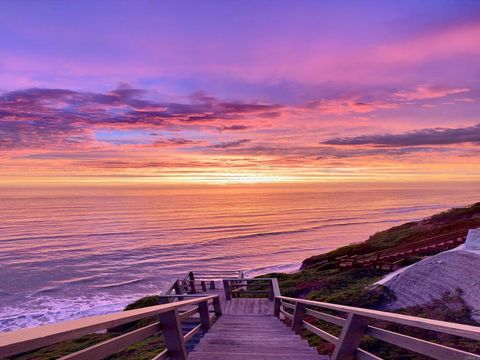 584 Neptune Ave Encinitas CA 92024