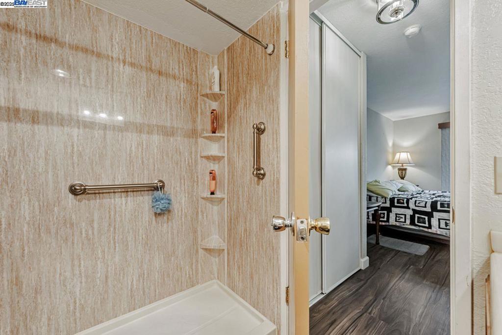 SAINT JAMES PARK - Residential