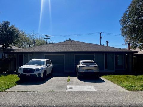 Photo of 5940 Rye Way, Carmichael, CA 95608 (MLS # ML82041354)