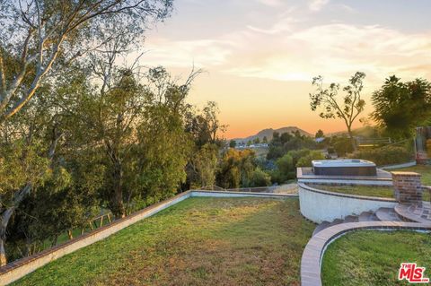 Tiny photo for 7267 Pondera Circle, West Hills, CA 91307 (MLS # 26830177)