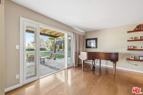 Tiny photo for 7267 Pondera Circle, West Hills, CA 91307 (MLS # 26830177)