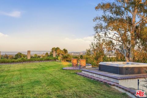 Tiny photo for 7267 Pondera Circle, West Hills, CA 91307 (MLS # 26830177)