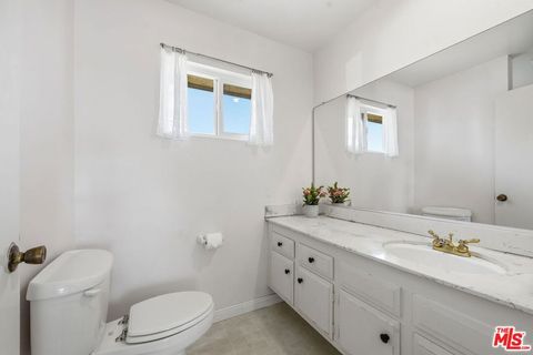 Tiny photo for 7267 Pondera Circle, West Hills, CA 91307 (MLS # 26830177)