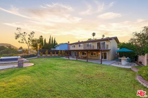 Tiny photo for 7267 Pondera Circle, West Hills, CA 91307 (MLS # 26830177)