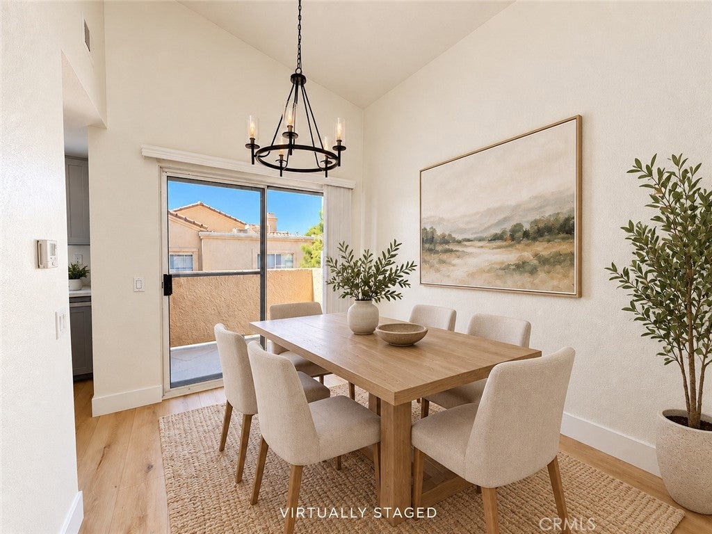 21156 Gladiolos