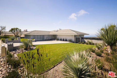 Photo of 30043 Matisse Drive, Rancho Palos Verdes, CA 90275 (MLS # 26985869)
