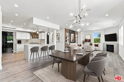 Photo of 8121 Norton Avenue #403, West Hollywood, CA 90046 (MLS # 26875243)