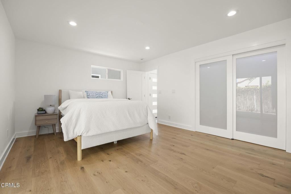 Oxnard, California, 93035, United States, 2 Bedrooms Bedrooms, ,2 BathroomsBathrooms,Residential,Active,2043125