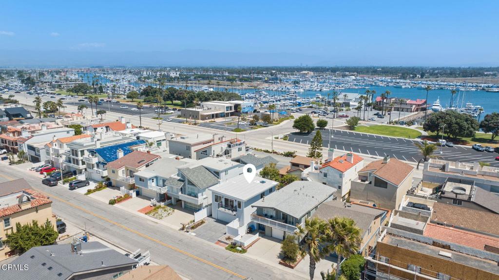Oxnard, California, 93035, United States, 2 Bedrooms Bedrooms, ,2 BathroomsBathrooms,Residential,Active,2043125