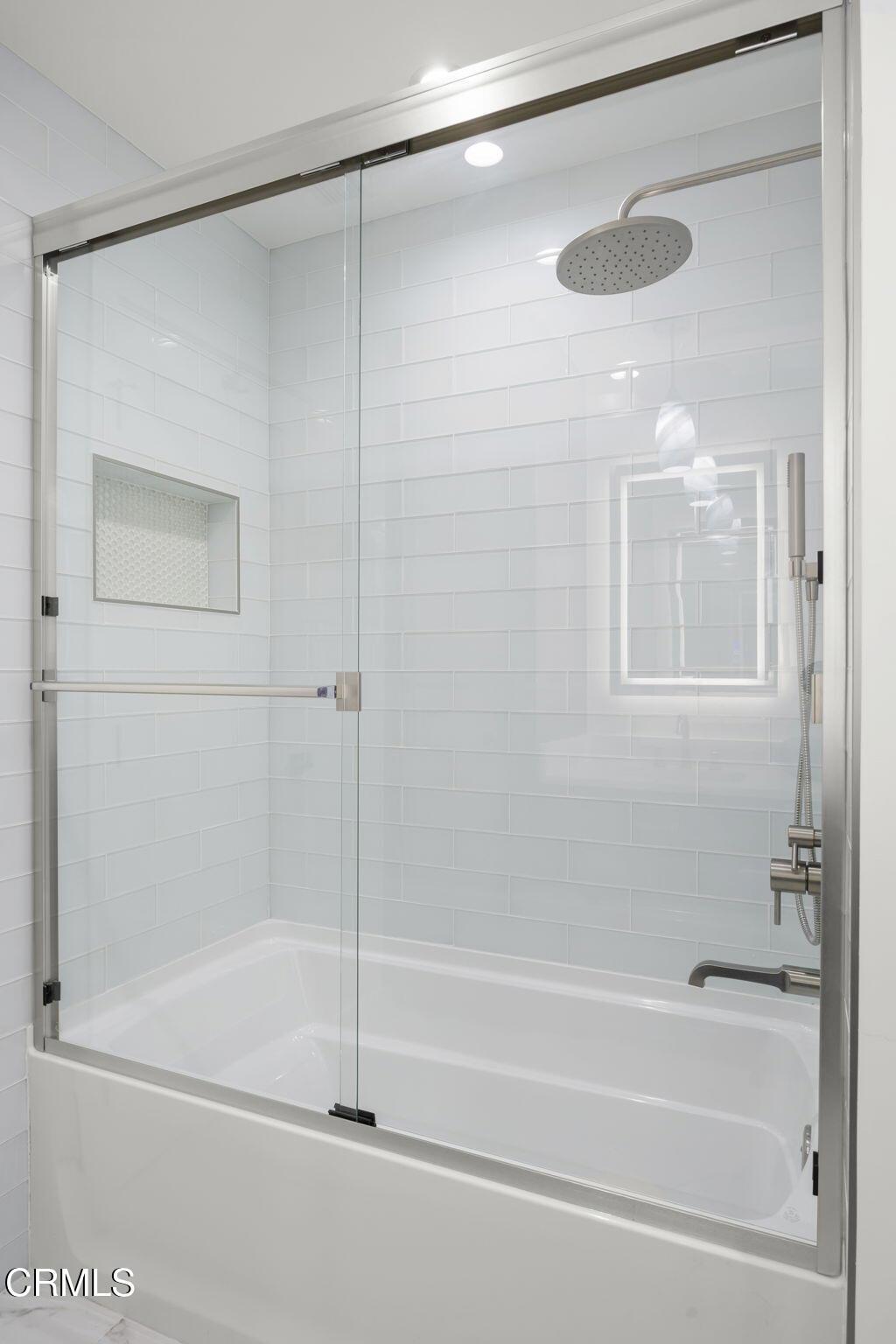 Oxnard, California, 93035, United States, 2 Bedrooms Bedrooms, ,2 BathroomsBathrooms,Residential,Active,2043125