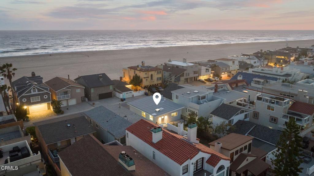 Oxnard, California, 93035, United States, 2 Bedrooms Bedrooms, ,2 BathroomsBathrooms,Residential,Active,2043125
