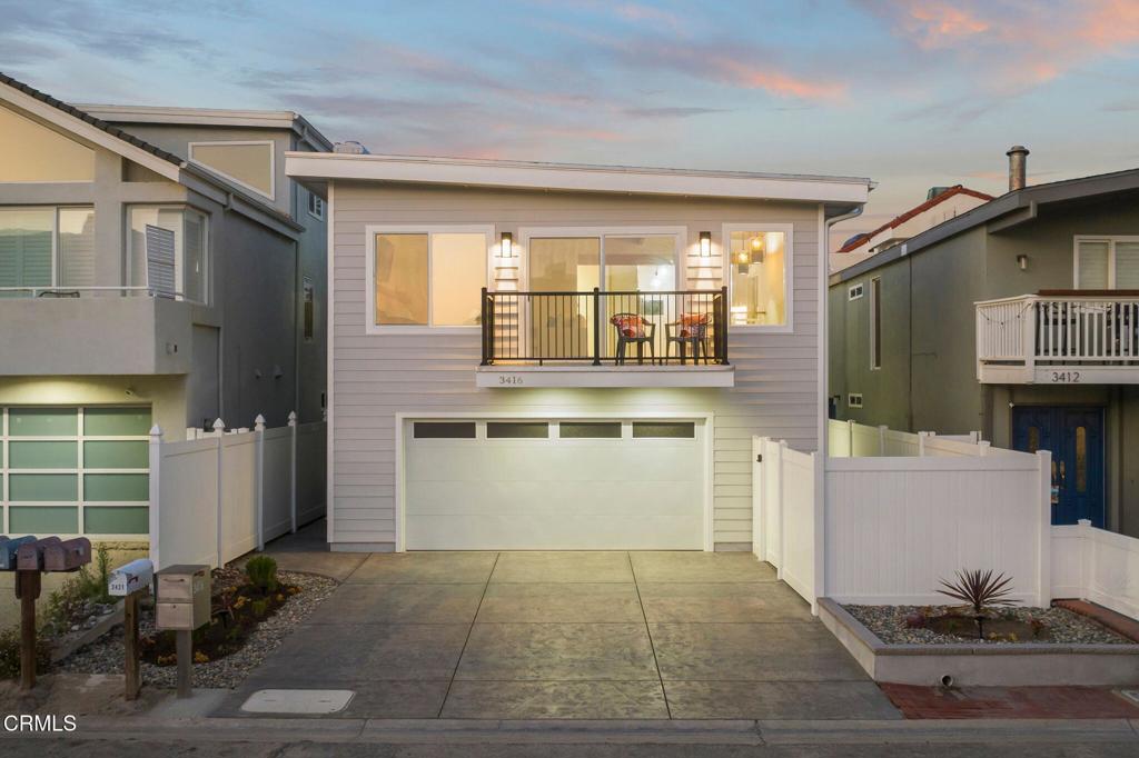 Oxnard, California, 93035, United States, 2 Bedrooms Bedrooms, ,2 BathroomsBathrooms,Residential,Active,2043125
