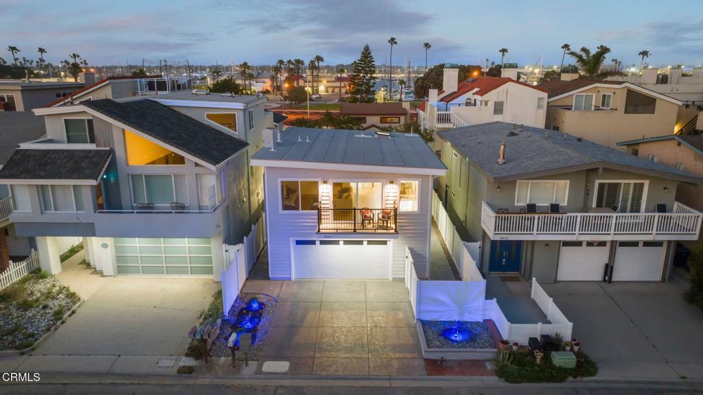 Oxnard, California, 93035, United States, 2 Bedrooms Bedrooms, ,2 BathroomsBathrooms,Residential,Active,2043125
