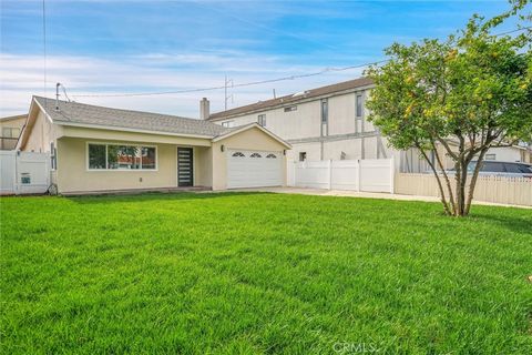 Tiny photo for 15017 Kingsdale Avenue, Lawndale, CA 90260 (MLS # PW24103757)