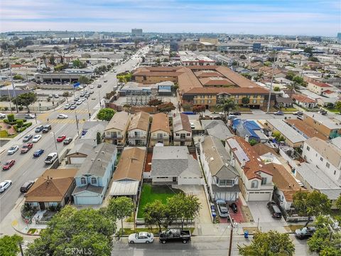 Tiny photo for 15017 Kingsdale Avenue, Lawndale, CA 90260 (MLS # PW24103757)