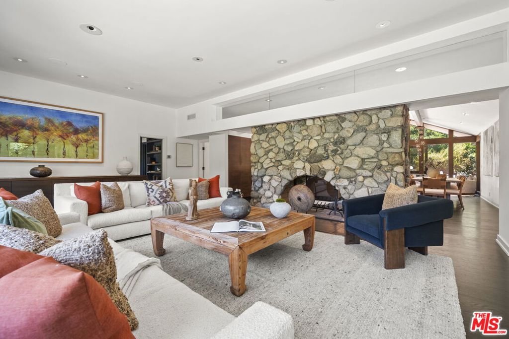 3 Latimer Road