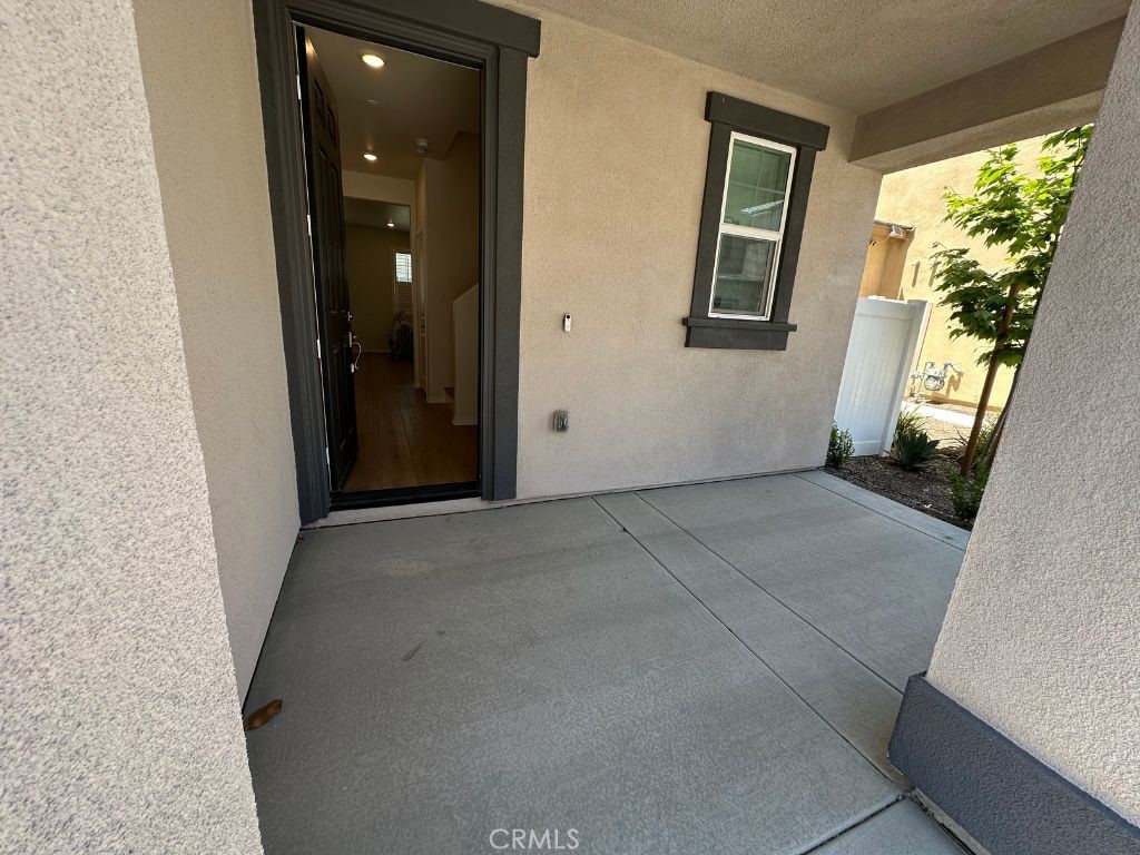 2511 Gunner Ridge Way