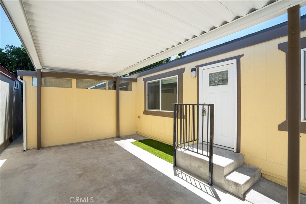 218 Las Brisas