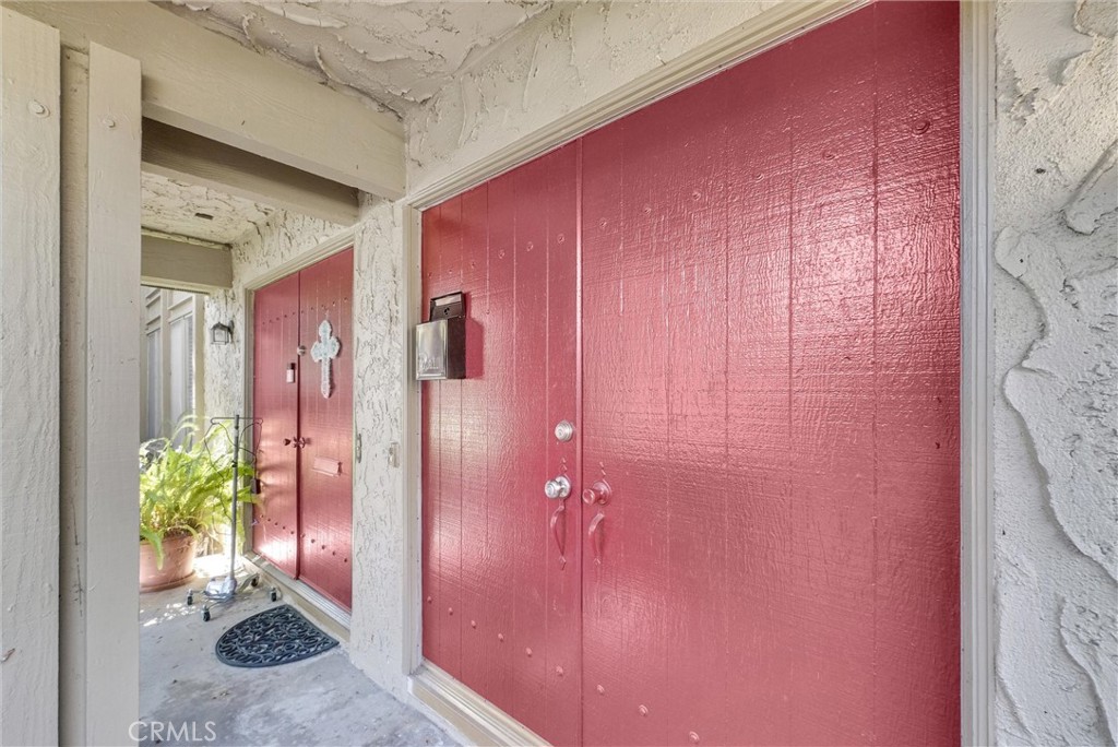 Tiburon (TIBU) - Residential Lease