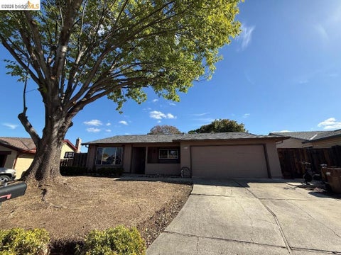 Photo of 3721 Dimaggio Way, Antioch, CA 94509 (MLS # 41152395)