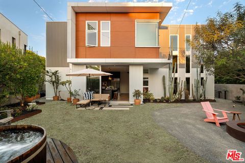 4381 Motor Avenue Culver City CA 90232