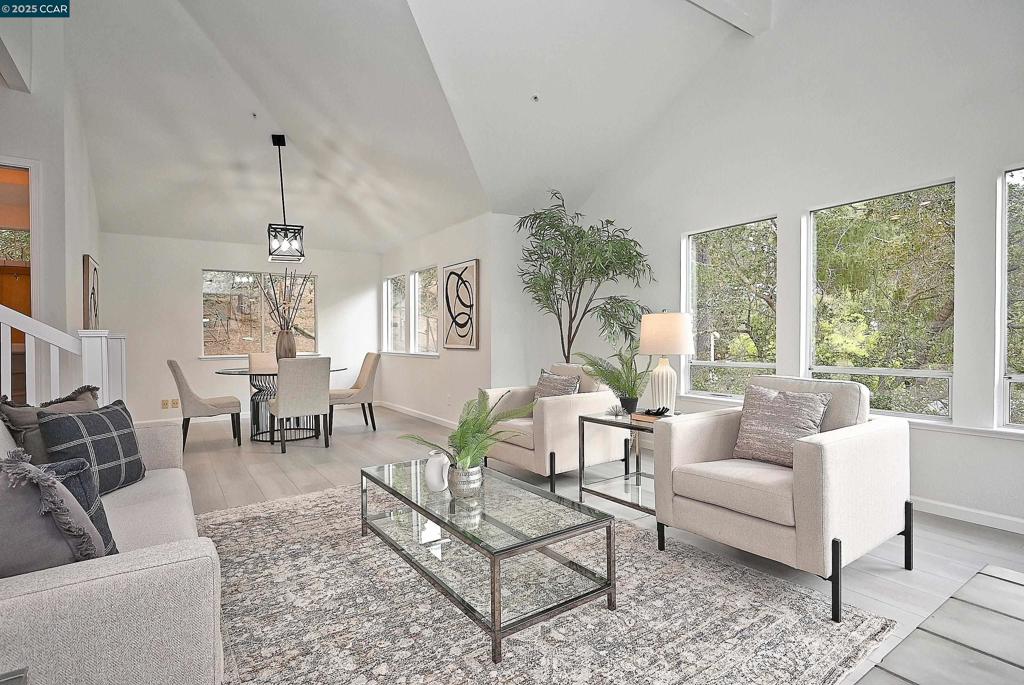 DOWNTOWN - Residential