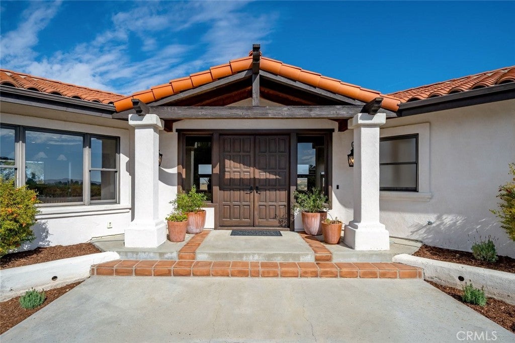 5675 Iron Gate