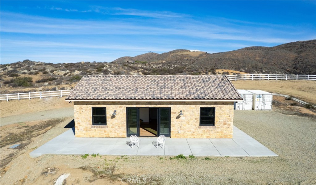 37219 Quarter Valley Road