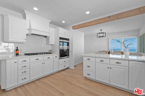 Tiny photo for 241 Calle Mayor, Redondo Beach, CA 90277 (MLS # 26995309)