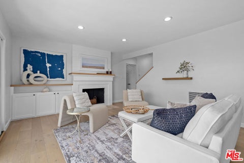 Tiny photo for 241 Calle Mayor, Redondo Beach, CA 90277 (MLS # 26995309)
