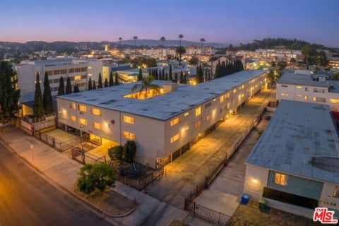 Photo of 1602 N Mariposa Avenue, Los Angeles, CA 90027 (MLS # 26103830)