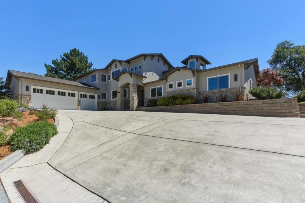 1250 Day Valley Ridge