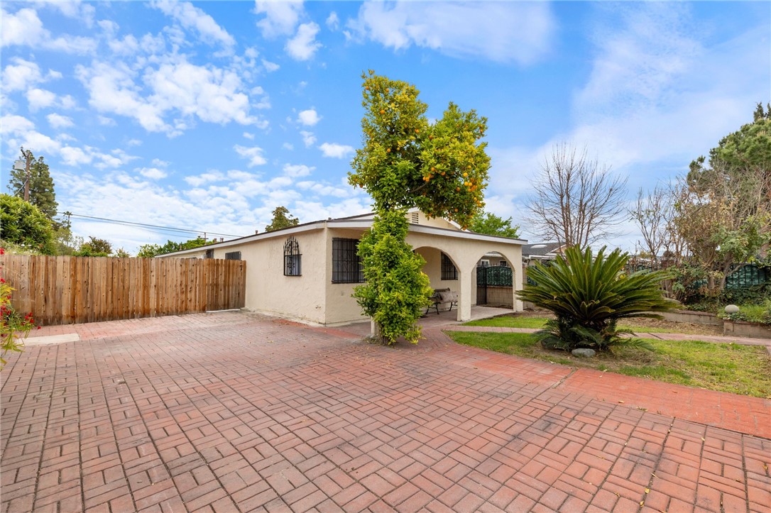 118 Zenith Avenue