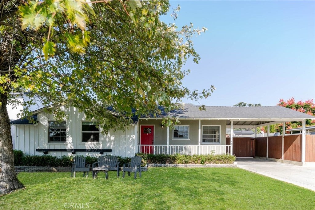 447 W Bennett Avenue
