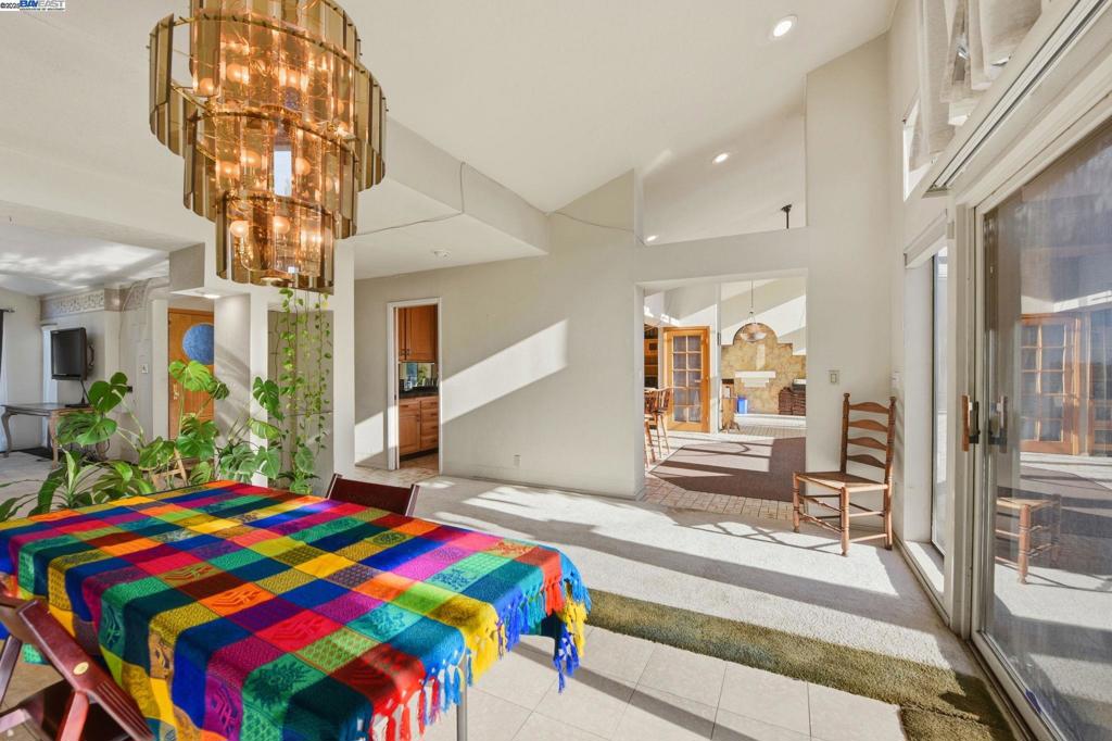 HOLIDAY ESTATES - Residential