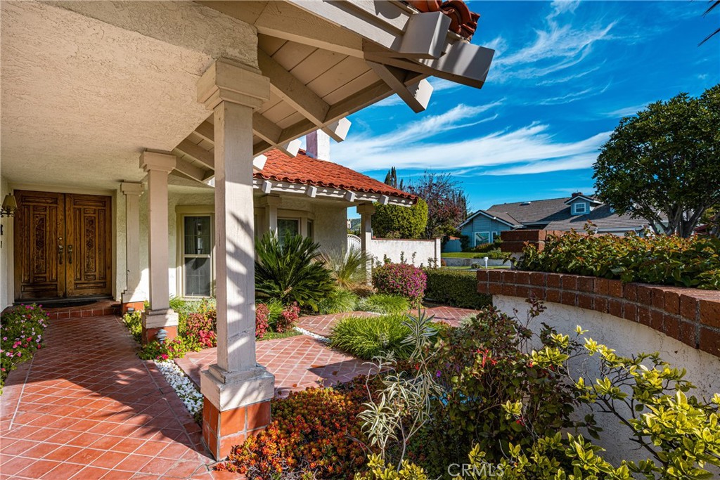 5735 E Elsinore Avenue