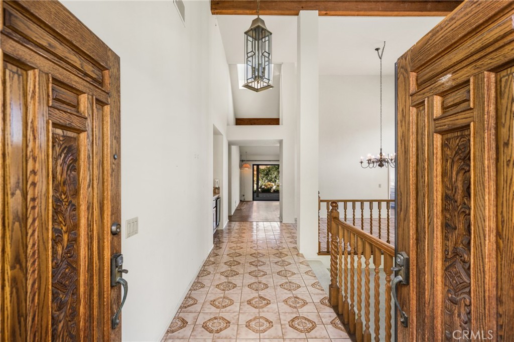 5735 E Elsinore Avenue