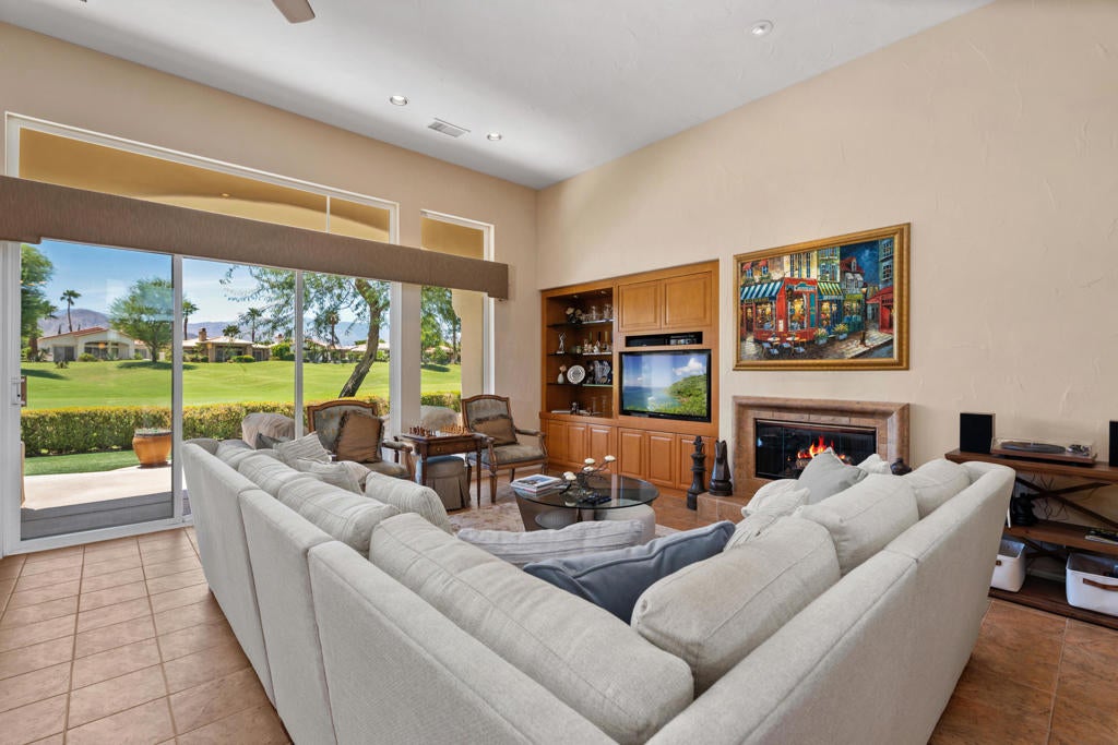 883 Mesa Grande Drive