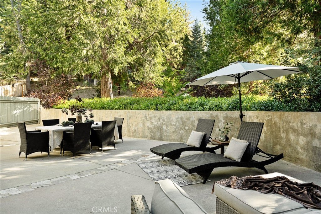 26385 Walnut Hills Drive