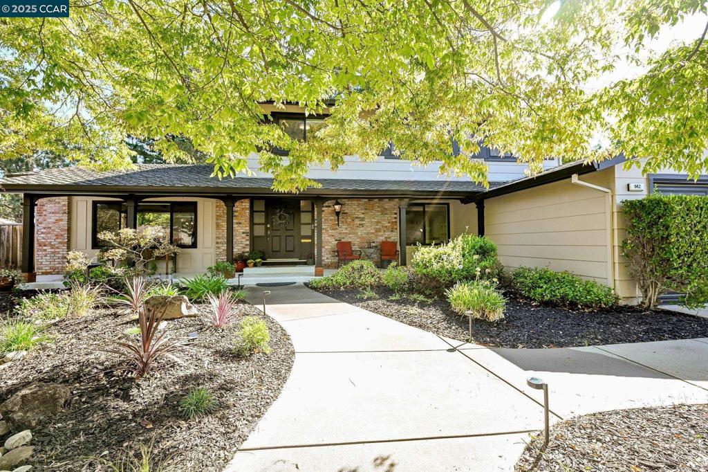 BROOKTREE - Residential