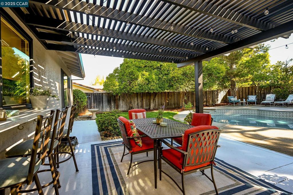 BROOKTREE - Residential