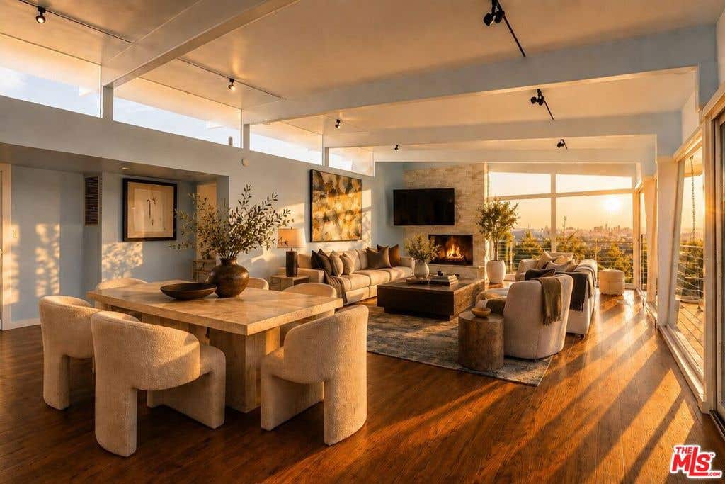 Photo of 8411 Hollywood Boulevard, West Hollywood, CA 90069 (MLS # 26835363)