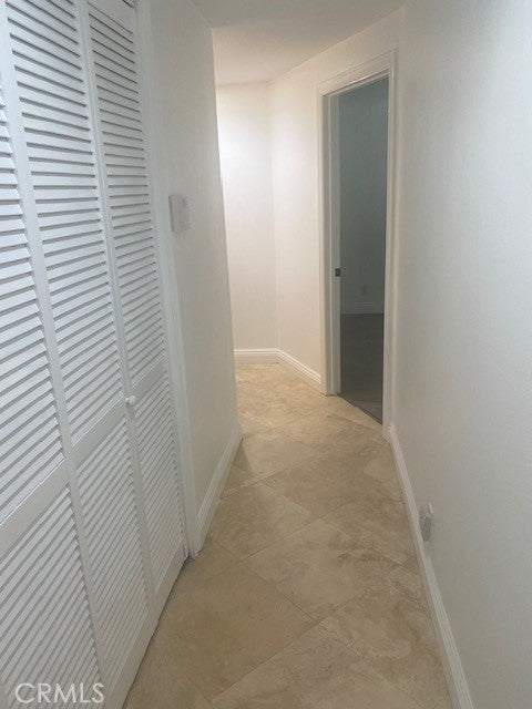 23541 Avenida La Caza